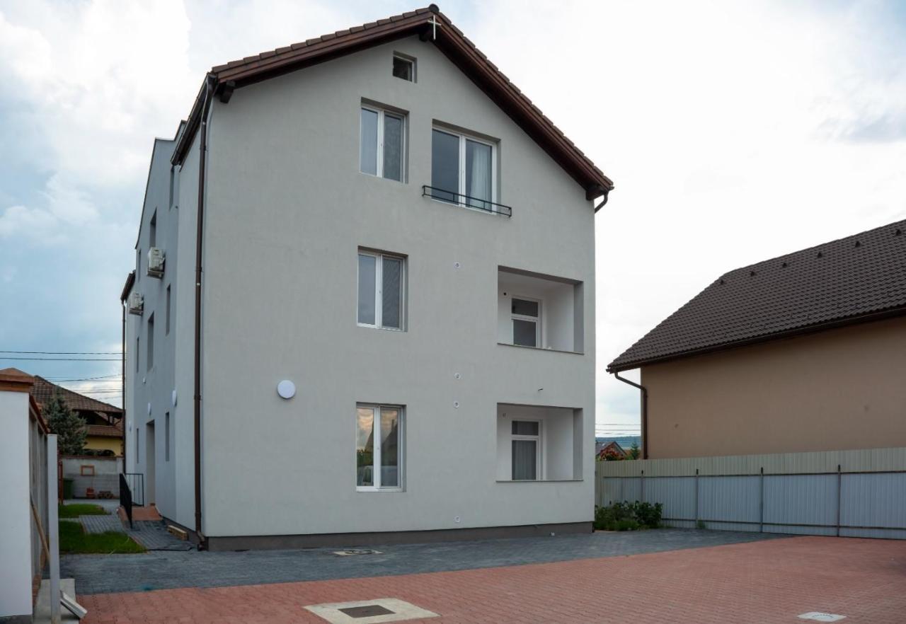 Solomon Apartments Ap 2 Sîngeorgiu de Mureş Exterior foto